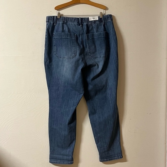 Judy Blue Jeans Woman’s Denim Airplane Mode Pull On Joggers Medium Wash 16W - Picture 5 of 6